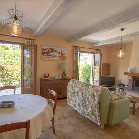 Large Spacious House In Fréjus Εξωτερικό φωτογραφία
